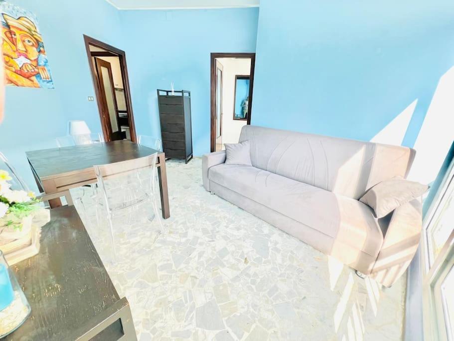 Suite Sunset 22 - Fronte Mare サンレモ エクステリア 写真